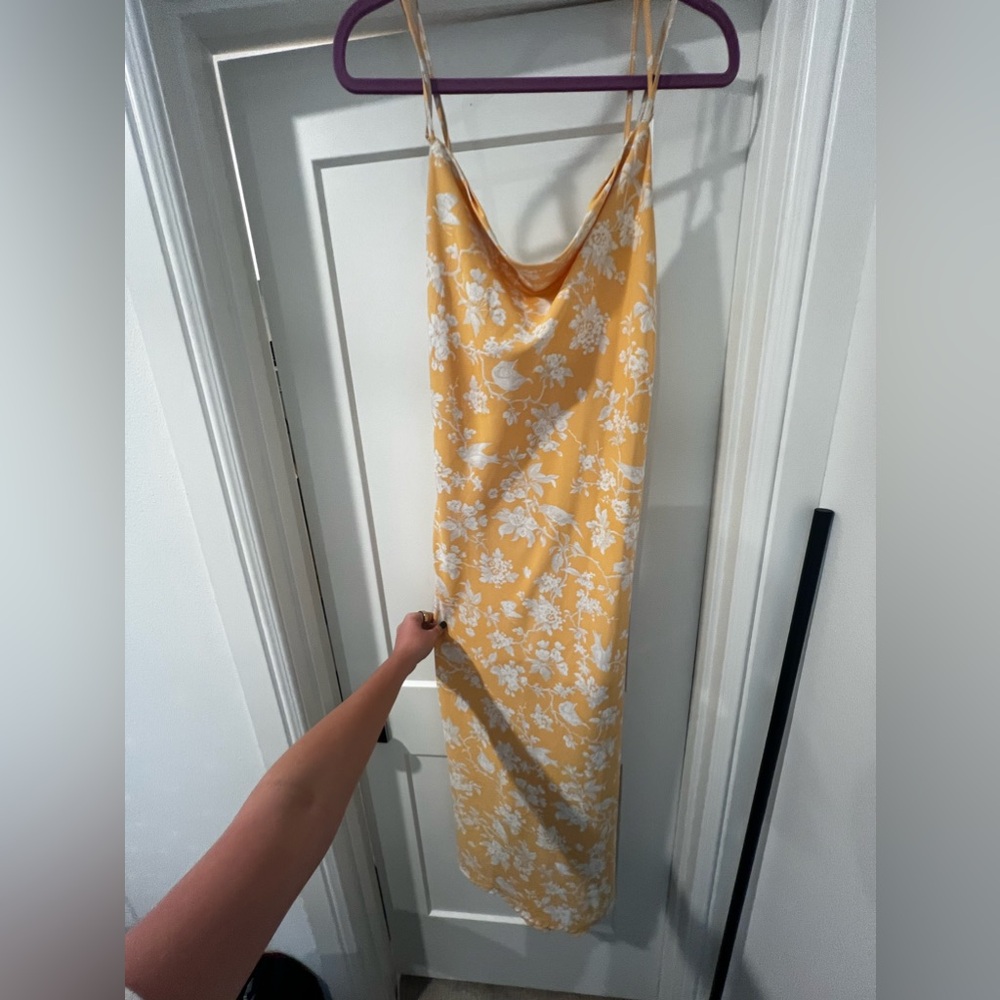 Abercrombie & Fitch Orange Floral Dress (Size M)